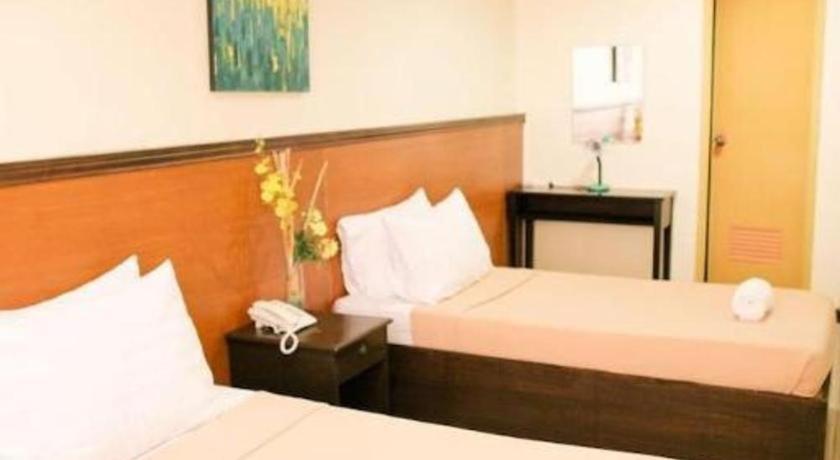 Ati-Atihan Festival Hotel Kalibo Bagian luar foto