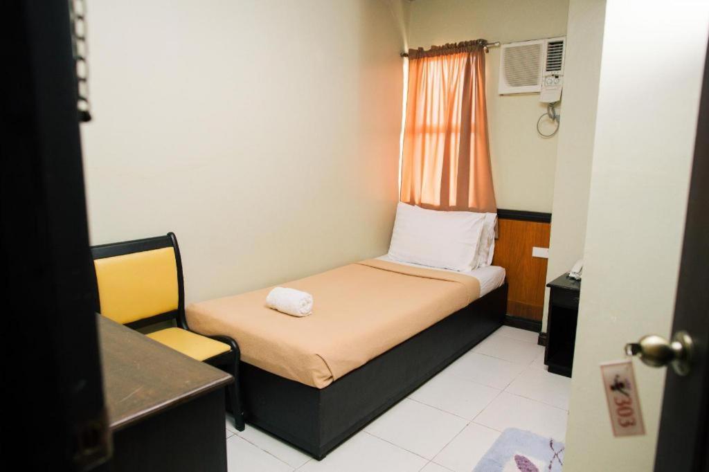 Ati-Atihan Festival Hotel Kalibo Bagian luar foto